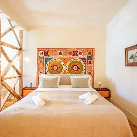 Eco Luxury Lisboa-campo De Ourique * Lisbona